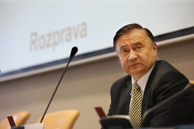 Drymlova nemocnice je pro kraj důležitá z 60 %.
