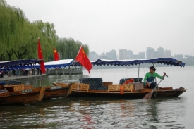Západní jezero ve městě Chang-čou.