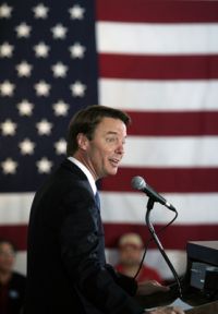 Demokratick&yacute; prezidentsk&yacute; kandid&aacute;t John Edwards