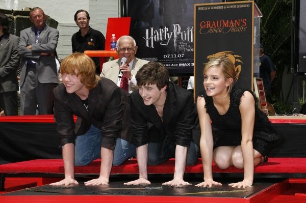 Hlavní představitelé Harryho Pottera na premiéře. Hlavní představitelé Harryho Pottera na premiéře.