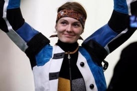 Střelkyně Kateřina Emmons-Kůrková česká naděje na olympiádě v Pekingu.