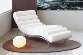Za italským designem můžete zabrousit na www.estyle.cz. Za italským designem můžete zabrousit na www.estyle.cz.