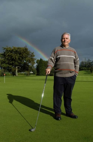 Kdo za to může? Golfista alias eutrokomisař McCreevy.