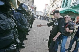 Pochod extremistů