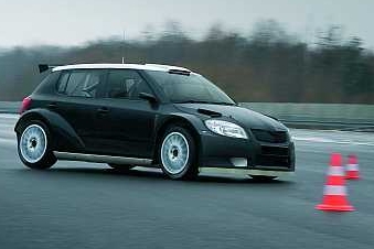 Fabia S2000.