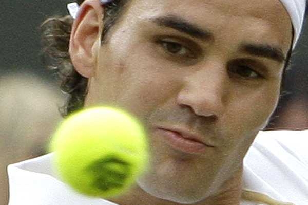 Světová tenisová jednička Švýcar Roger Federer.