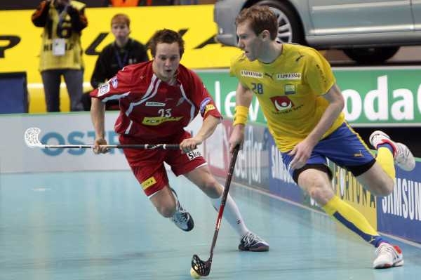 Momentka z utkání florbalového šampionátu Česko - Švédsko. Momentka z utkání florbalového šampionátu Česko - Švédsko.