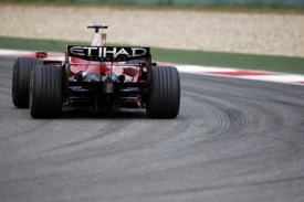 F1 se bude muset uskromnit. F1 se bude muset uskromnit.