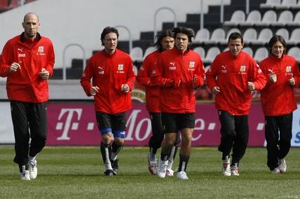 Čeští fotbalisté na tréninku