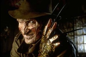 Freddy nikdy nespí, filmoví producenti také ne.