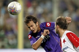 Alberto Gilardino stříli Slavii druhou branku
