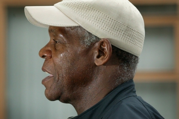 Herec Danny Glover dorazil do Varů.