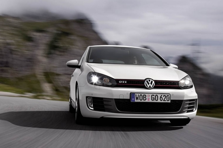 Volkswagen Golf GTI se na trhu objeví na jaře příštího roku.
