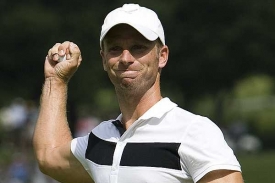 Raduj&iacute;c&iacute; se Richard Johnson.