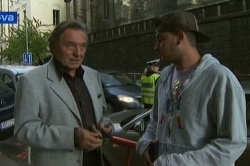 Karel Gott s pravděpodobným viníkem nehody.
