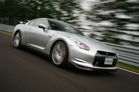 Evropská verze Nissanu GT-R bude produkovat 485 koní.