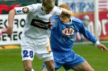 Nová posila zadních řad Sparty Andrew Hainault (vpravo).