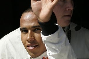 Britský jezdec Lewis Hamilton 