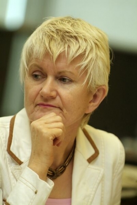 Irská europoslankyně Harkinová chápe nědůvěru krajanů ke smlouvě.