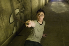 Ilustračn&iacute; foto z filmu Harry Potter a F&eacute;nixův ř&aacute;d