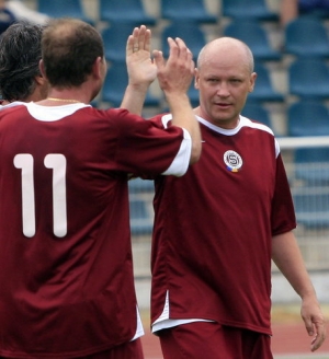 Ivan Ha&scaron;ek je b&yacute;val&yacute; česk&yacute; reprezentant.