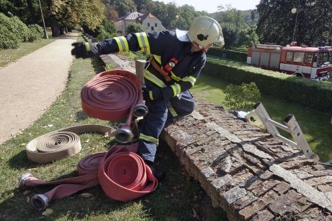 Neoprávněně vyžádaný zásah může stát i desítky tisíc korun. Neoprávněně vyžádaný zásah může stát i desítky tisíc korun.