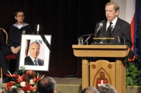 Havel označil Zilka za přítele, o staré kauze se ale nezmínil.