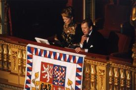 Dagmar a Václav Havlovi v Národním divadle.