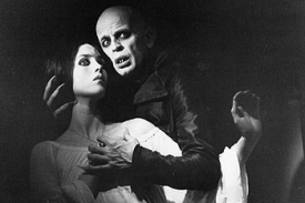 Klaus Kinski v jedné ze slavných rolí, v Herzogově Nosferatu.