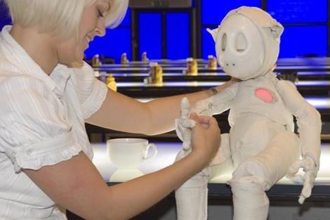 Robot, který umí projevovat city?