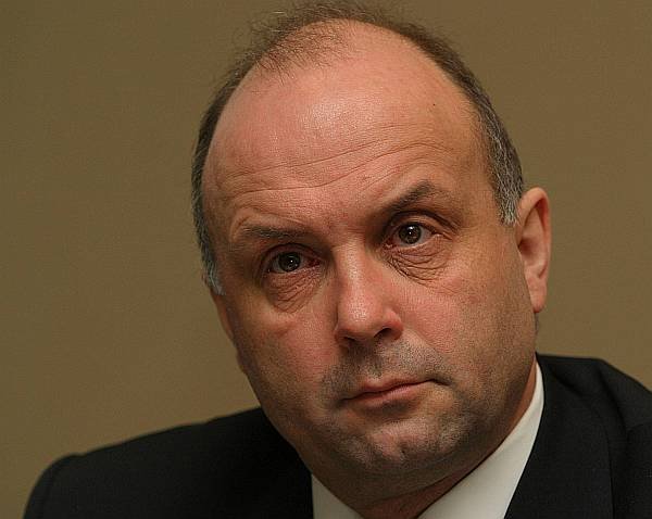 Wojciech Heydel se bojí o práci.