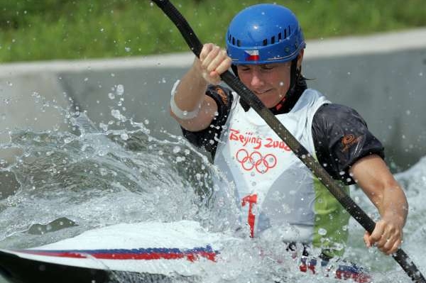 Trénink Štěpánky Hilgertové na olympijském kanálu.