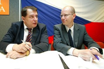 Jiří Paroubek a Bohuslav Sobotka.