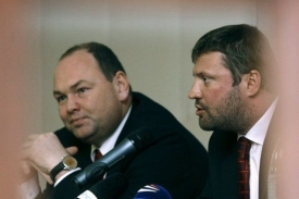 Jiří Hodač (vlevo) společně s ministrem Alešem Řebíčkem.