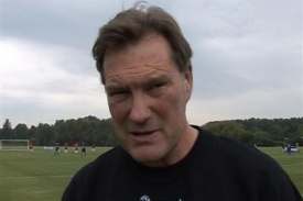 Glen Hoddle. B&yacute;val&yacute; tren&eacute;r anglick&eacute; fotbalov&eacute; reprezentace.
