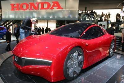 Honda Small Hybrid Sports na  autosalonu v Ženevě