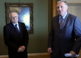 Prezident Václav Klaus a premiér Mirek Topolánek