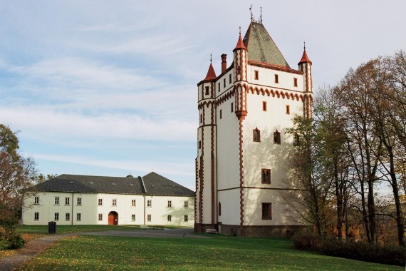 Hradec nad Moravicí málem potopili hackeři. Hradec nad Moravicí málem potopili hackeři.