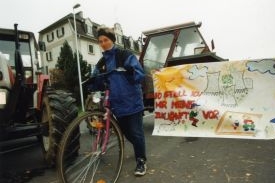 protestanti na přechodu Studánkách, 2006