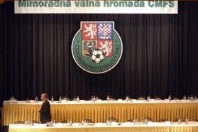 Snímek z volební valné hromady ČMFS.