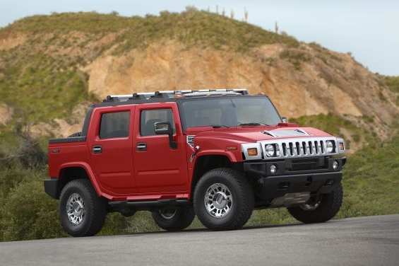 O výrobce terénních vozů Hummer mají zájem na Středním východě. 