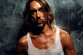Iggy Pop nestárne.