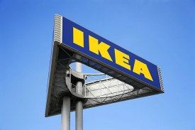 Lidé, kteří si v Ikea koupili lampu Femton, dostanou své peníze zpět. Lidé, kteří si v Ikea koupili lampu Femton, dostanou své peníze zpět.