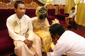 Na svatbě Barm&aacute;nce (Bam&aacute;nce) s Kačjinkou.