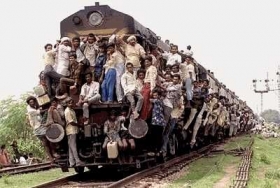 T&eacute;měř v&scaron;echny železnice spravuje v Indii st&aacute;tn&iacute; podnik Indian Railways