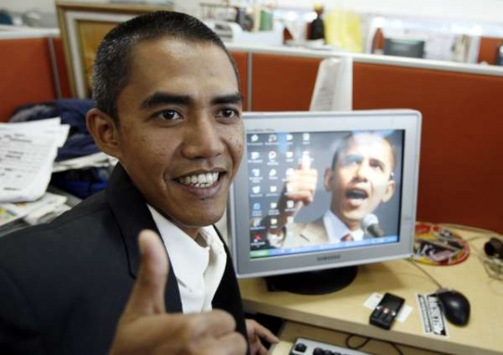 Kdo je kdo? Indonésan Anas alias Obama. Kdo je kdo? Indonésan Anas alias Obama.