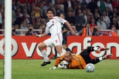 Inzaghi střílí svoji druhou branku v zápase.