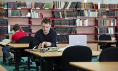 archivní materiály zájemci mohou studovat v badatelně
