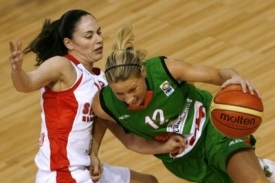 Basketbalistky Brna se snažily, ale podruhé ztrátu dohnat nedokázaly. Basketbalistky Brna se snažily, ale podruhé ztrátu dohnat nedokázaly.