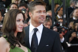 Brad Pitt a jeho partnerka Angelina Jolieov&aacute;